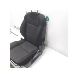 Peugeot - 207 - Stoel links