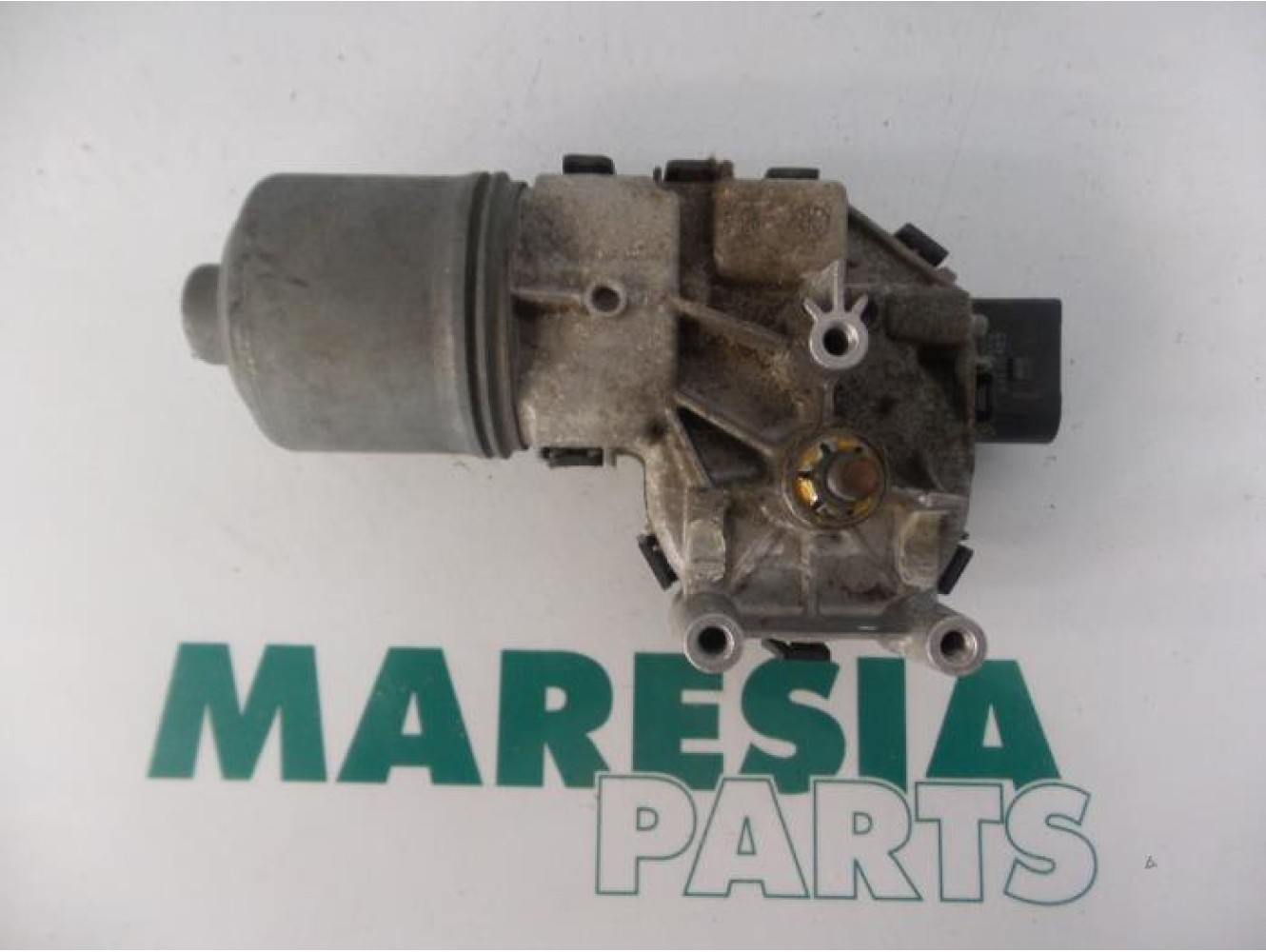 Alfa Romeo - 159 - Front wiper motor