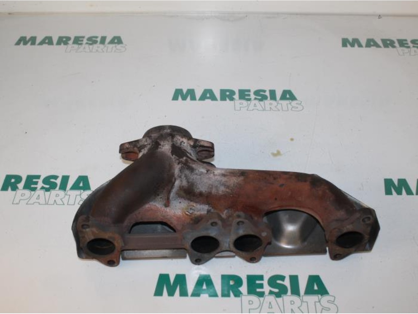 Fiat - Ulysse - Exhaust manifold