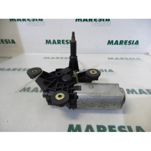 Fiat - Panda - Scheibenwischermotor hinten