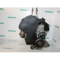 Peugeot - 607 - Engine