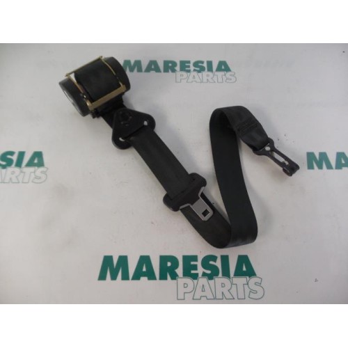 Citroen - C8 - Sicherheitsgurt links hinten