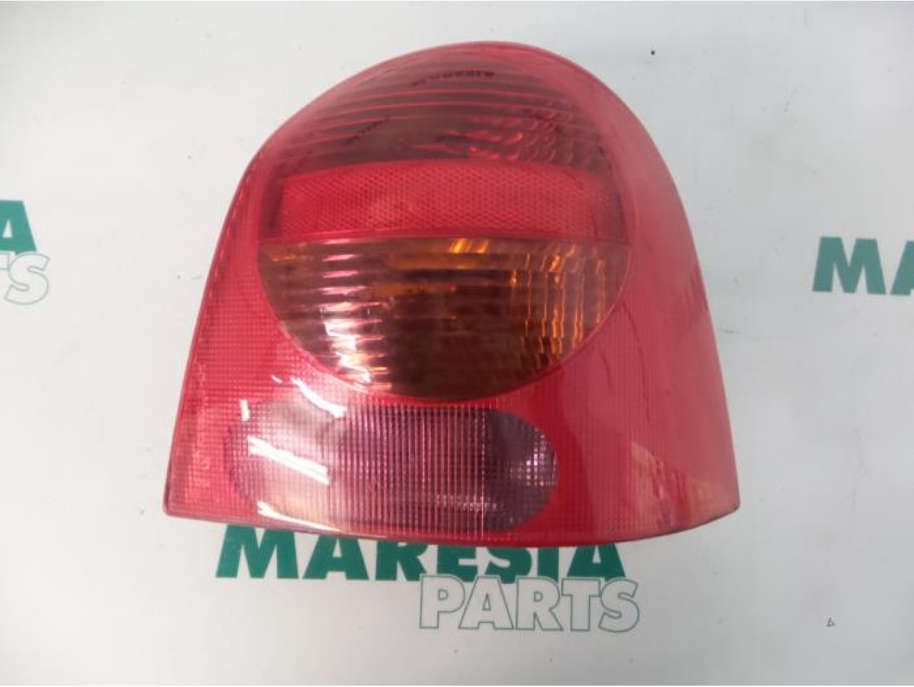 Renault - Twingo - Taillight, right