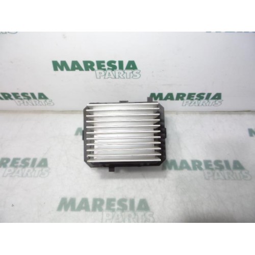 Peugeot - 207 - Heater resistor