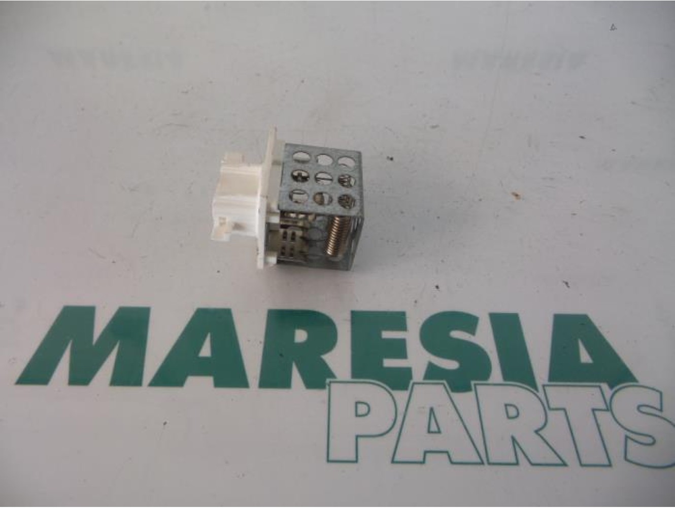 Peugeot - 206 - Heater resistor