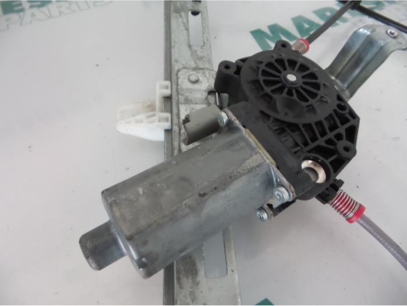 Peugeot - 206 - Fenstermechanik 4-türig rechts vorne
