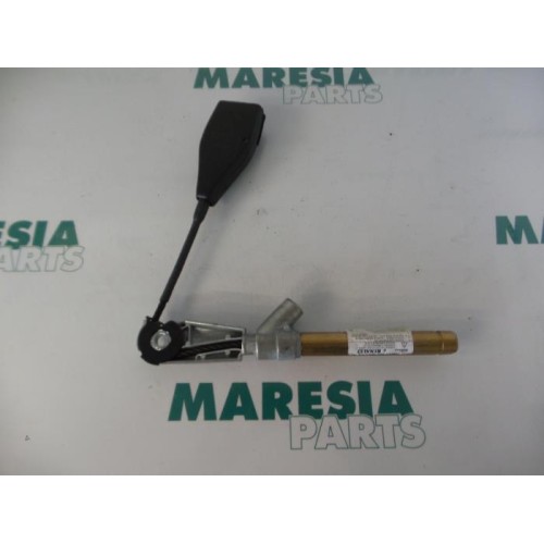 Renault - Megane Scenic - Seatbelt tensioner, right