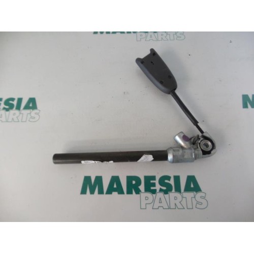 Renault - Megane Scenic - Gordelspanner rechts