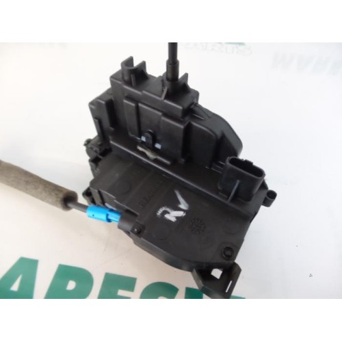 Renault - Megane - Front door lock mechanism 4-door, right