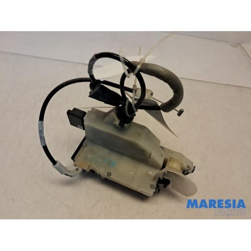 Peugeot - 2008 - Door lock mechanism 4-door, front left