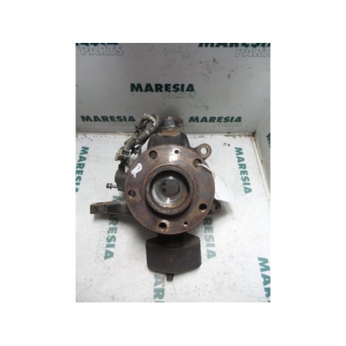 Peugeot - 607 - Knuckle, front right