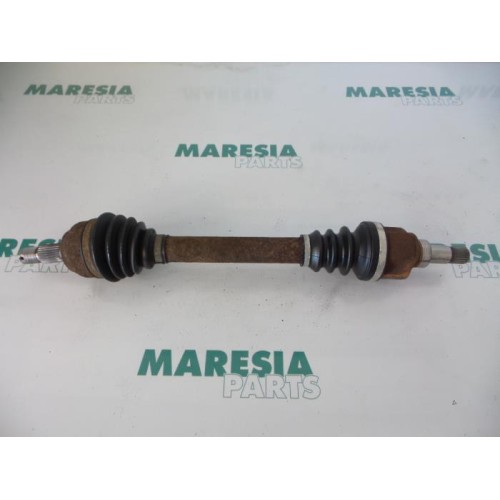 Peugeot - 206 - Front drive shaft, left