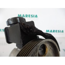 Peugeot - 206 - Power steering pump
