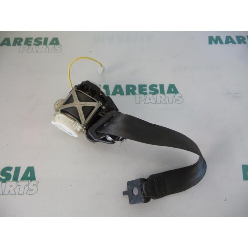 Renault - Clio - Rear seatbelt, left