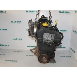 Renault - Clio - Engine