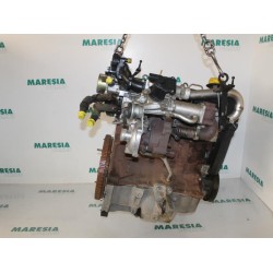Renault - Clio - Engine