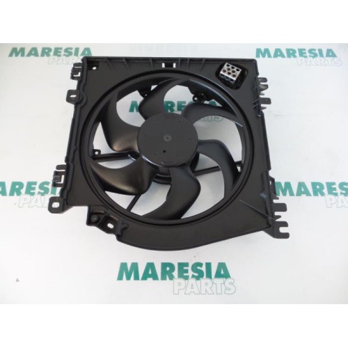 Renault - Clio - Kühlgebläse Motor