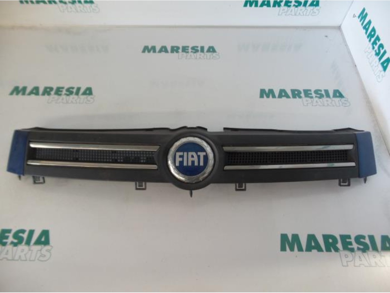 Fiat - Panda - Grill