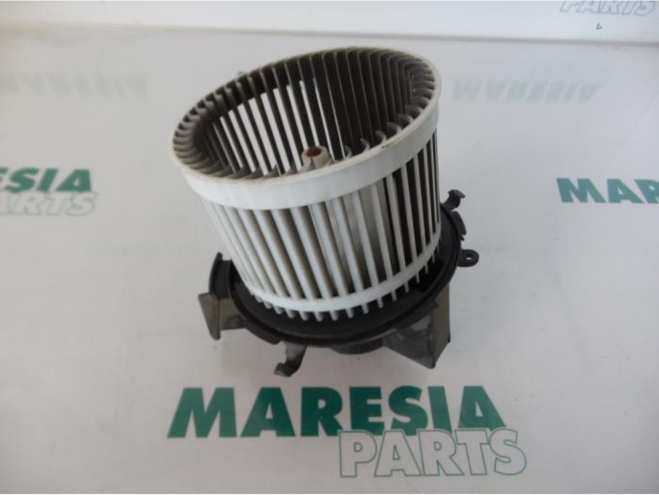 Fiat - Panda - Heating and ventilation fan motor