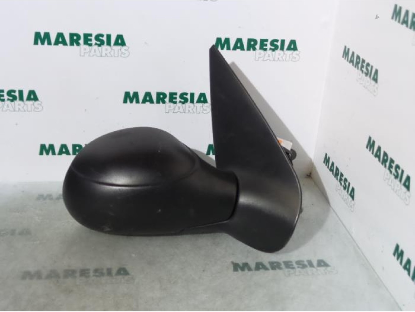 Peugeot - 206 - Wing mirror, right