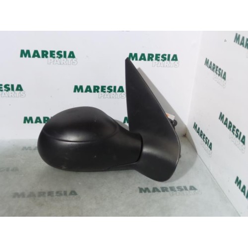Peugeot - 206 - Wing mirror, right