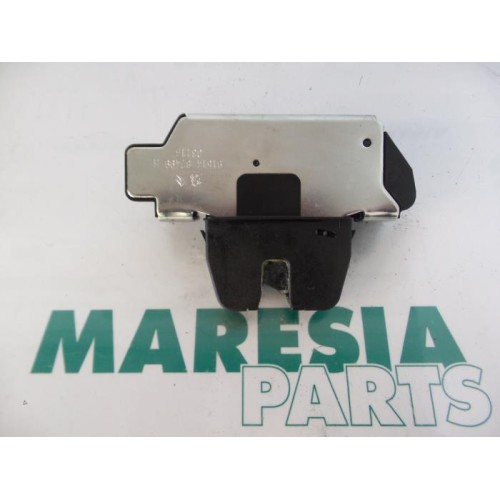 Citroen - C3 - Tailgate lock mechanism