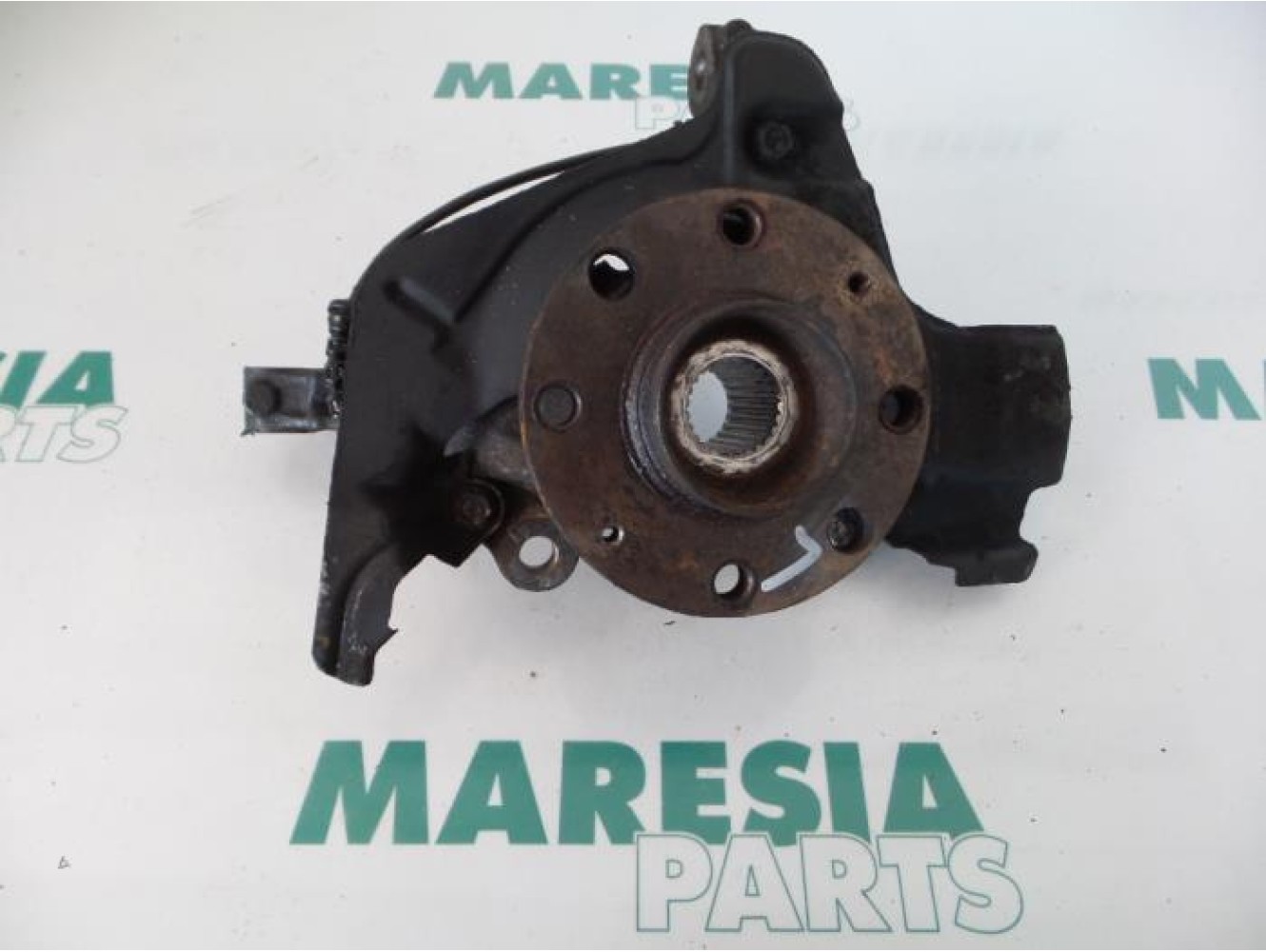 Fiat - Punto - Fusee links-voor