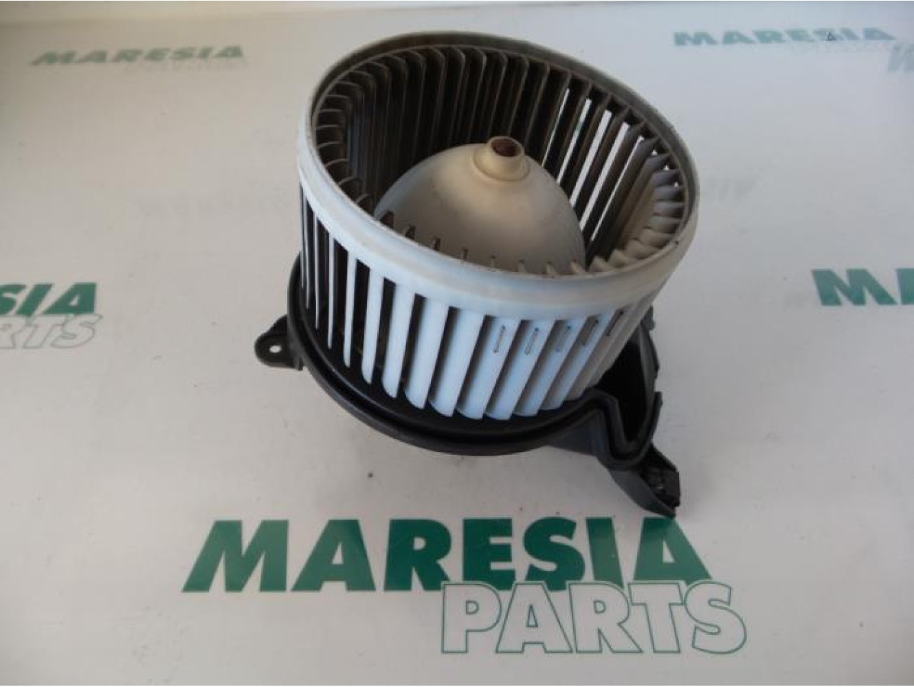 Fiat - Punto - Heating and ventilation fan motor