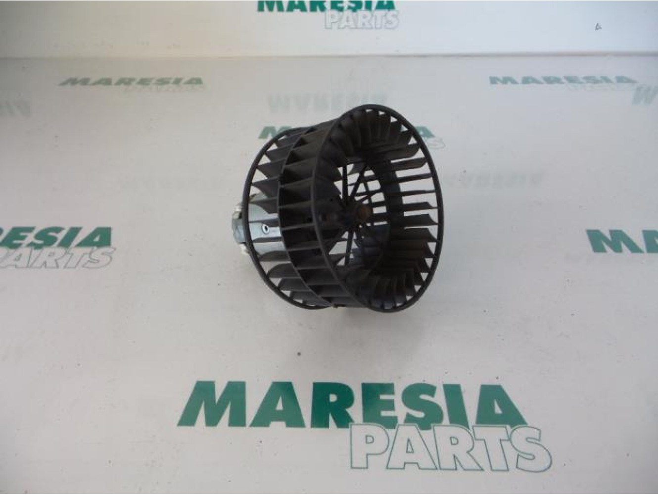 Renault - Kangoo - Heating and ventilation fan motor