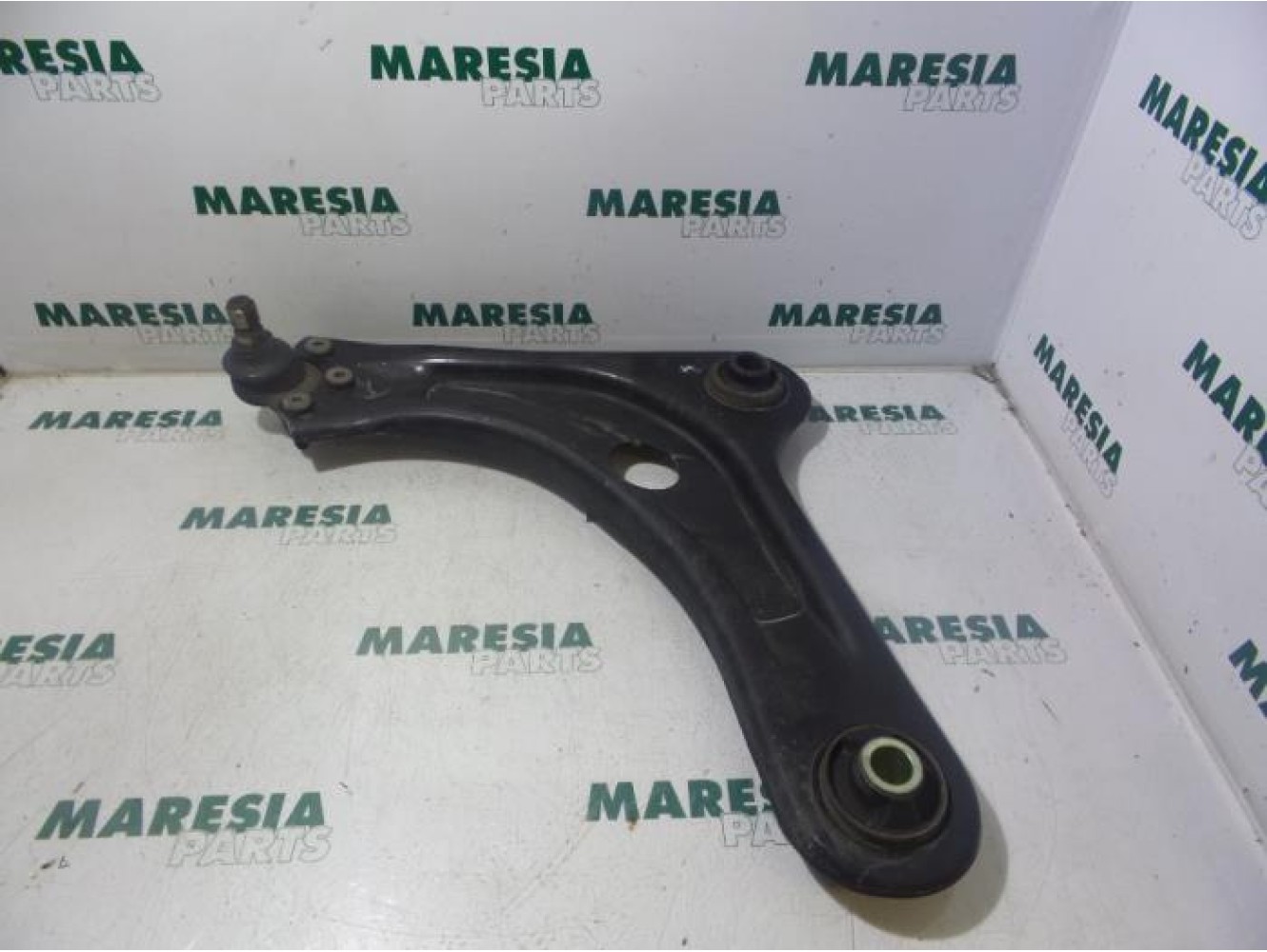 Citroen - C3 - Front lower wishbone, left