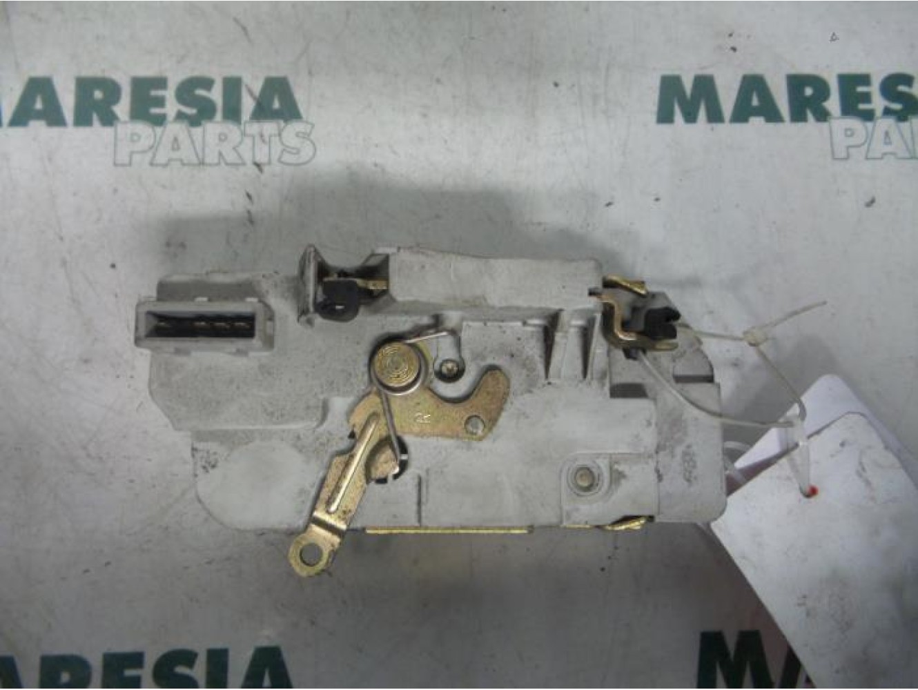 Peugeot - 206 - Rear door mechanism 4-door, right