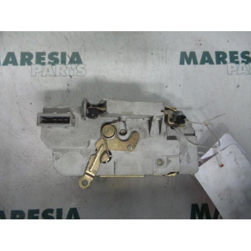 Peugeot - 206 - Rear door mechanism 4-door, right