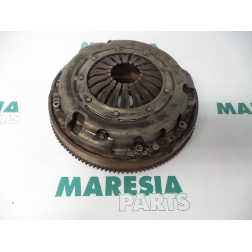 Renault - Trafic - Flywheel