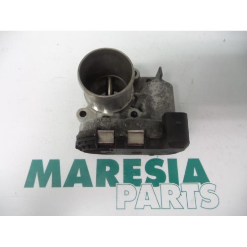 Renault - Trafic - Throttle body