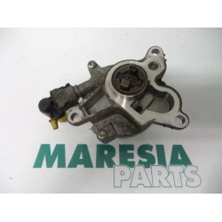 Renault - Trafic - Vacuum pump (diesel)