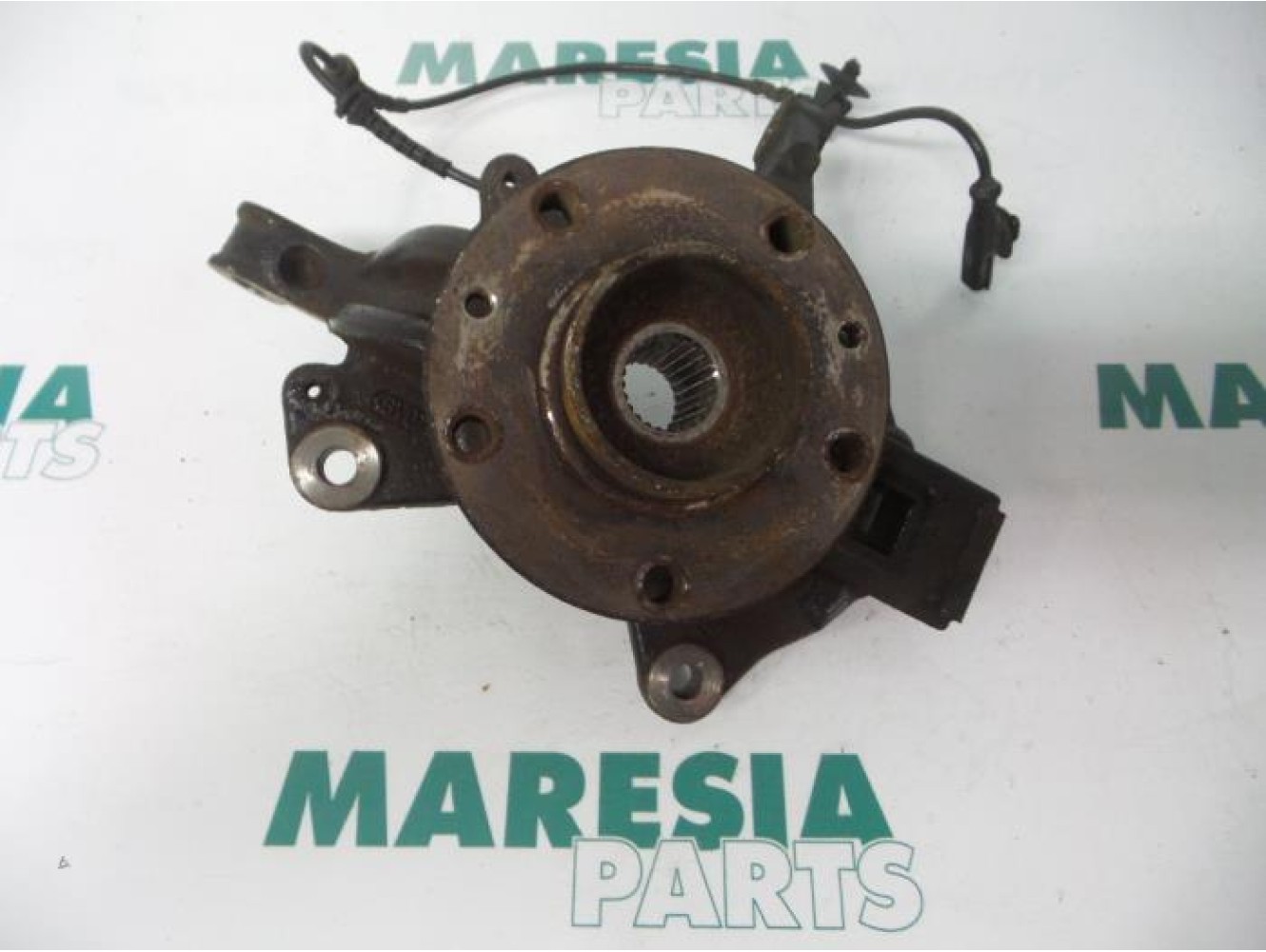 Renault - Megane - Achsschenkel links vorne