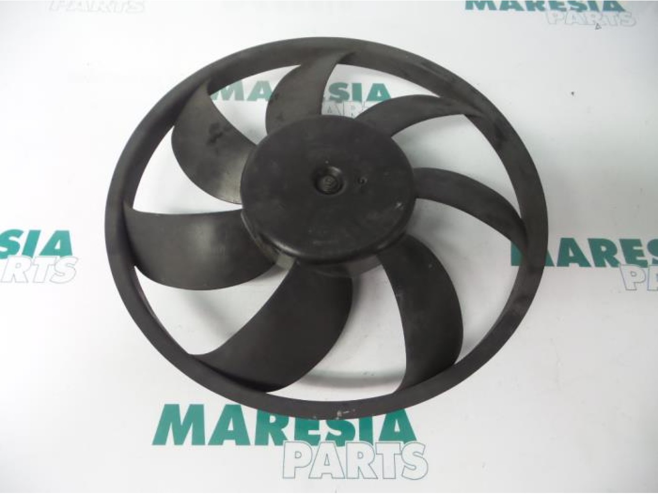 Renault - Megane - Kühlgebläse Motor