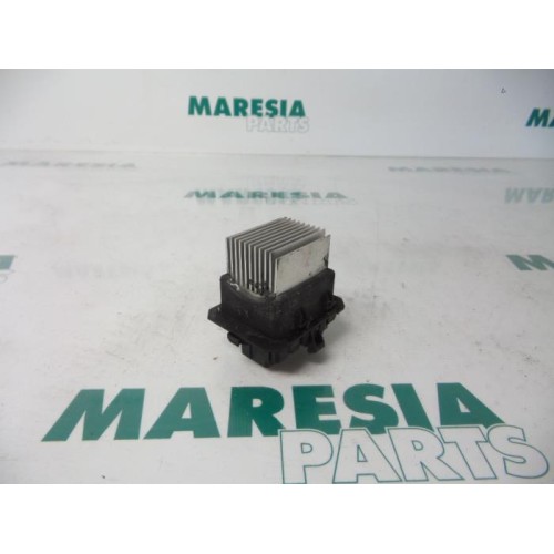 Renault - Megane - Heater resistor