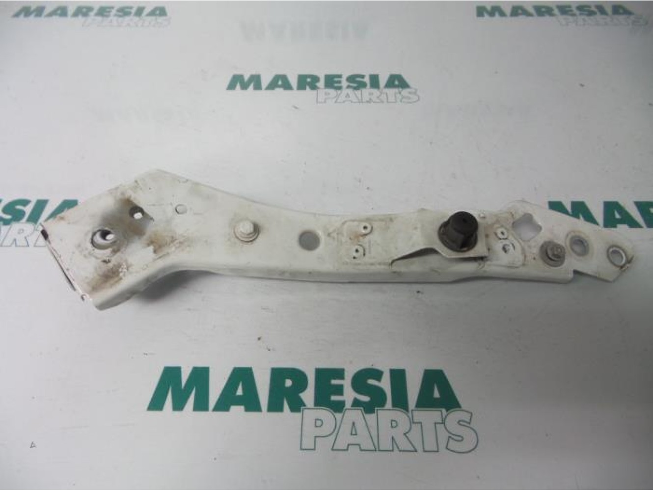 Renault - Megane - Front panel
