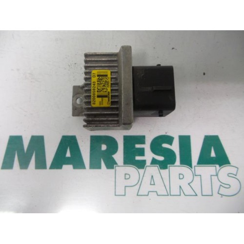 Renault - Megane - Glow plug relay