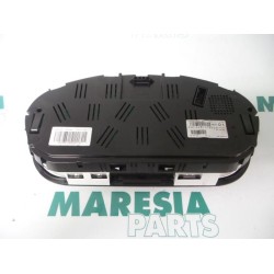 Renault - Megane - Instrument panel