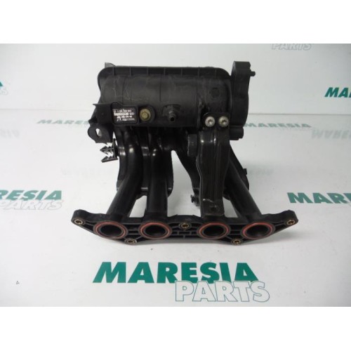 Peugeot - 206 - Intake manifold