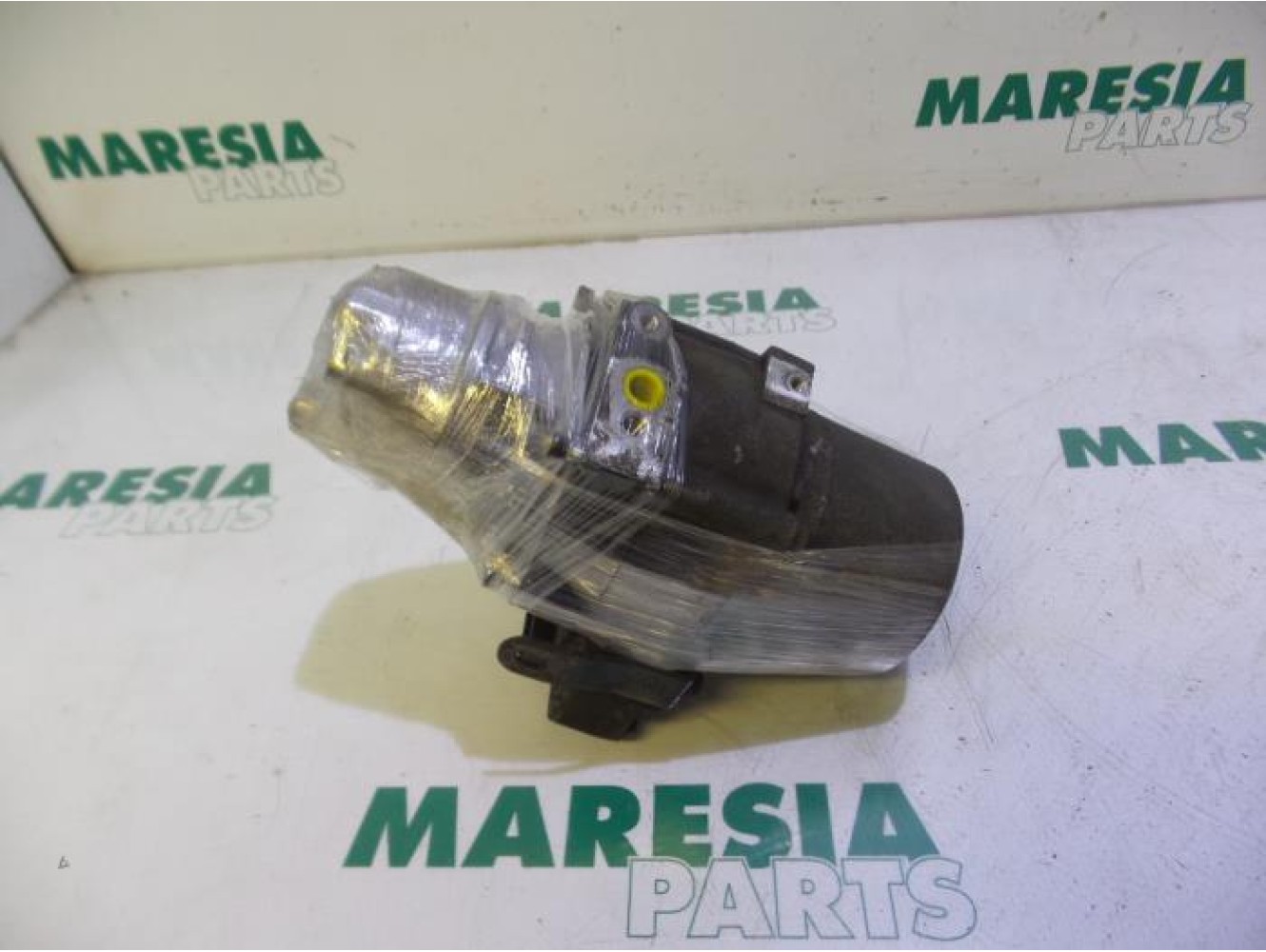Peugeot - 307 - Power steering pump