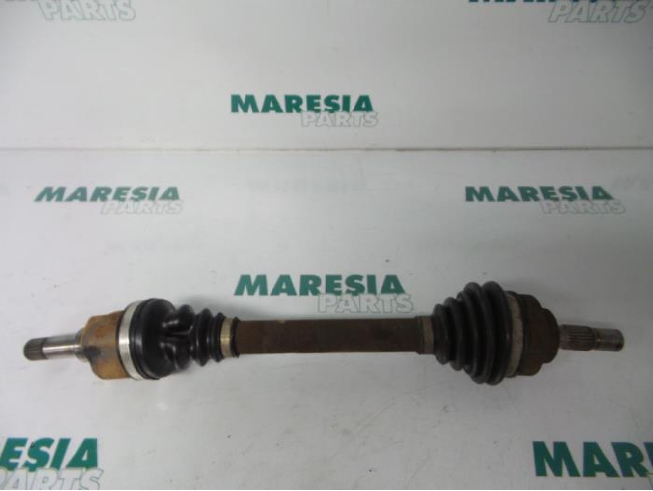 Peugeot - 307 - Antriebswelle links vorne