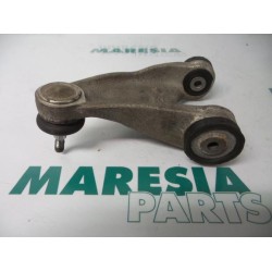 Alfa Romeo - 156 - Querlenker oben rechts vorne