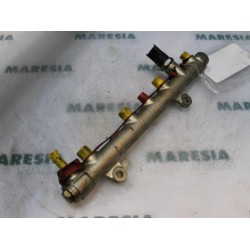 Renault - Megane - Fuel injector nozzle