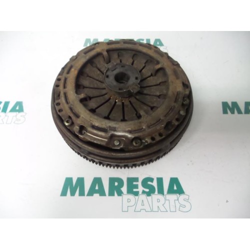 Citroen - C8 - Flywheel