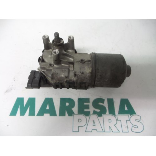 Peugeot - 206 - Front wiper motor