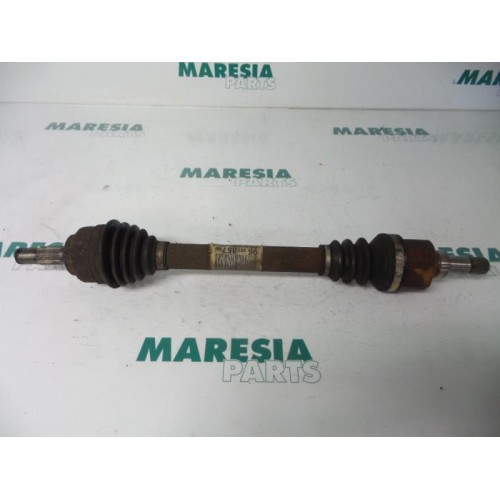Peugeot - 307 - Front drive shaft, left