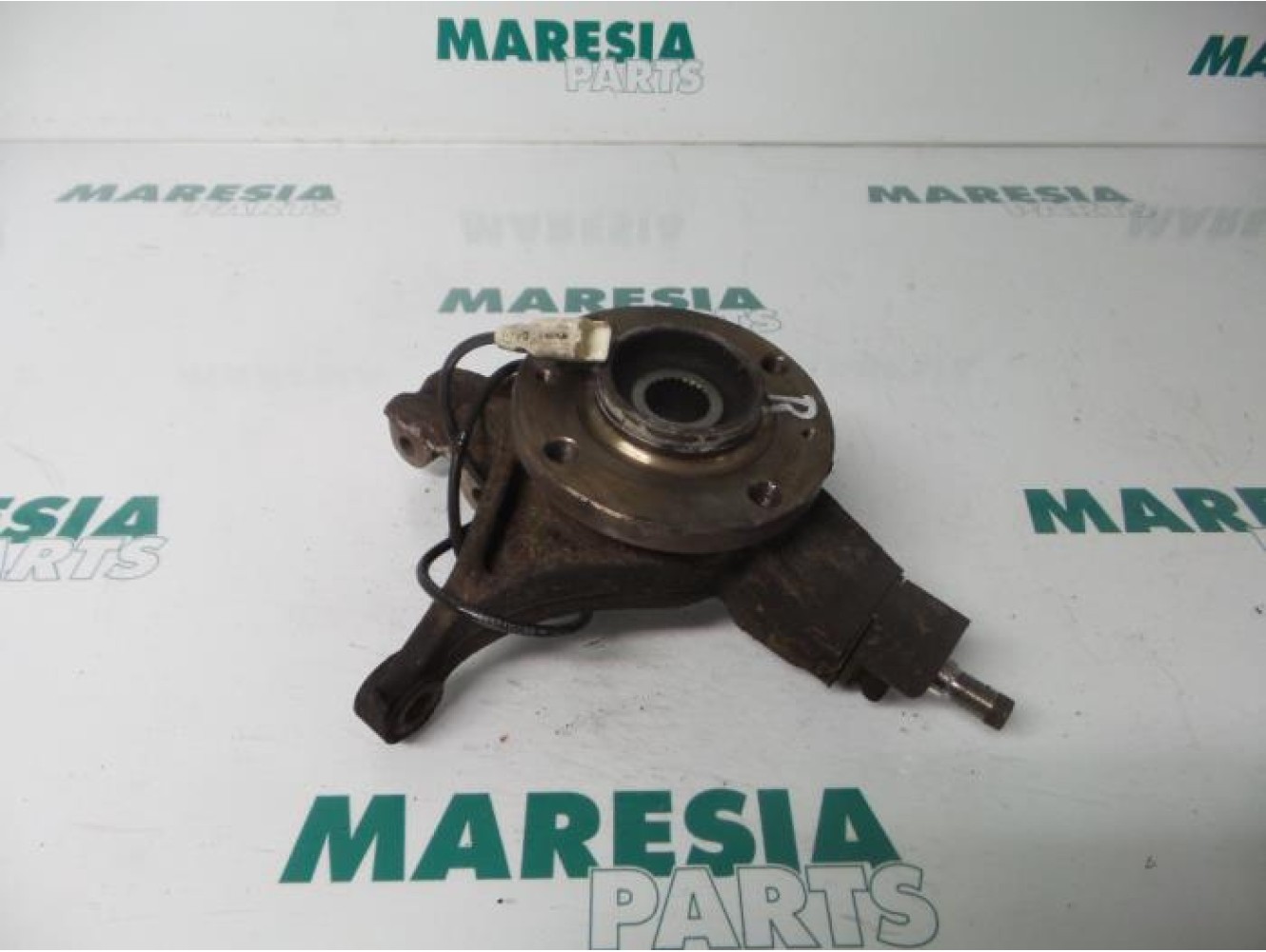 Peugeot - 307 - Knuckle, front right